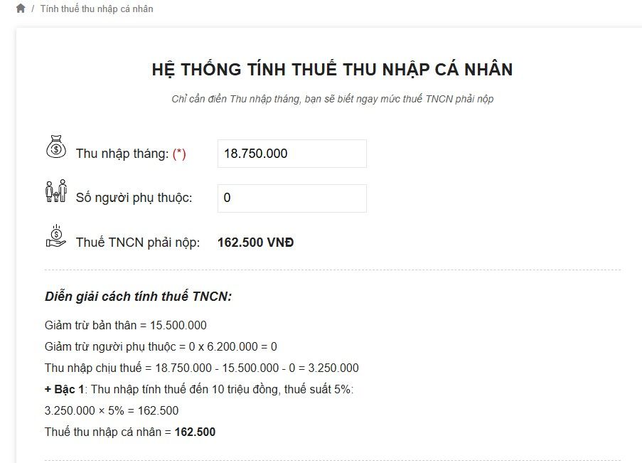 Điền tổng thu nhập và số người phụ thuộc, hệ thống sẽ diễn giải cách tính thuế với đầy đủ