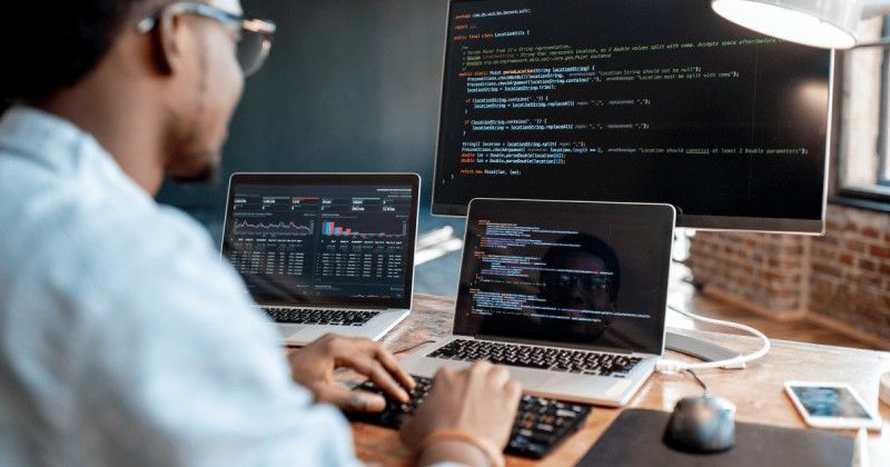 Front-end Developer là gì? Nhiệm vụ, yêu cầu công việc và mức lương