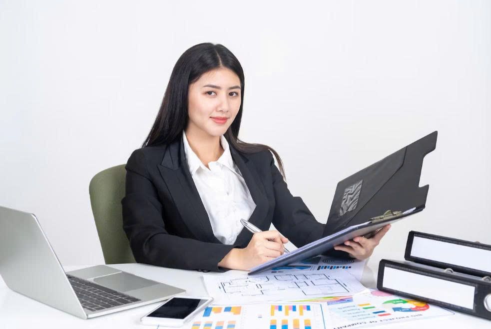 Kế toán xây dựng là gì? Đặc thù công việc, yêu cầu và mức thu nhập