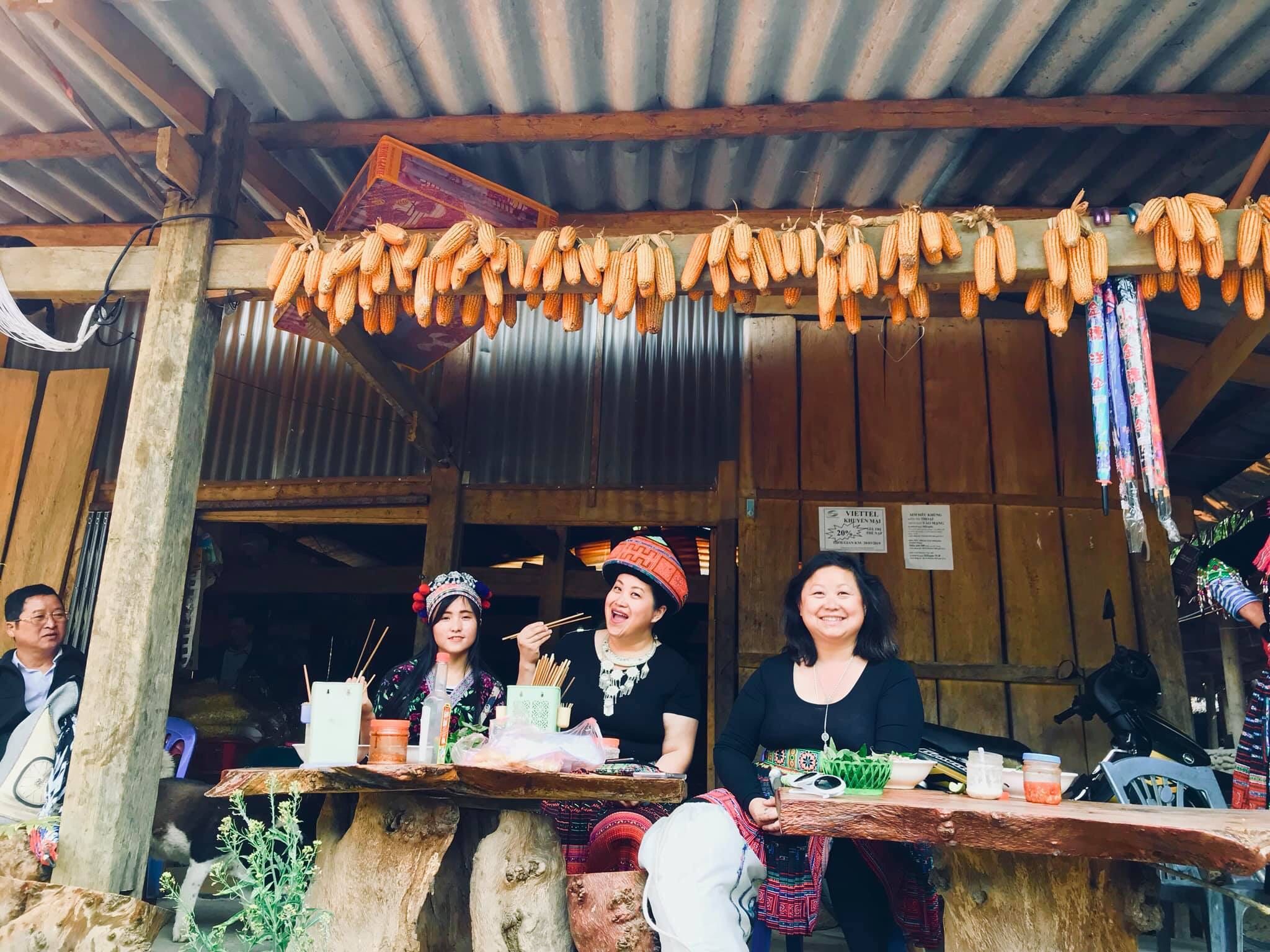 Một trong những ví dụ cộng đồng tiêu biểu tại Việt Nam là bản du lịch cộng đồng Xin Suối Hồ (Lai Châu) (Nguồn ảnh: Internet)