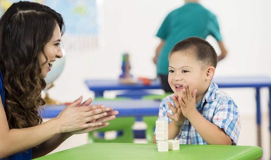 Ngành giáo dục đặc biệt là gì? Tố chất và cơ hội nghề nghiệp