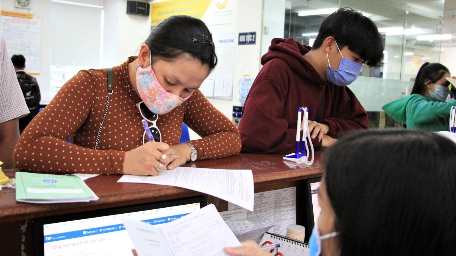 Rút bảo hiểm xã hội (BHXH) 1 lần là quyền hợp pháp của người lao động