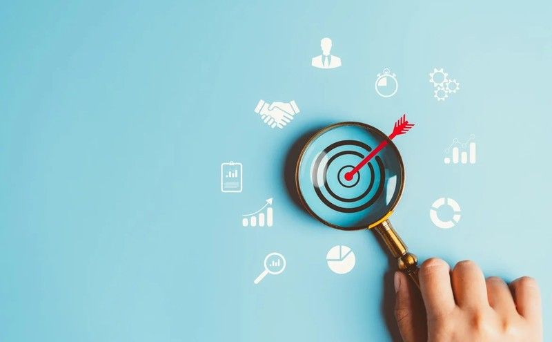 Thị trường mục tiêu là gì? Quy trình 5 bước xác định thị trường chính xác